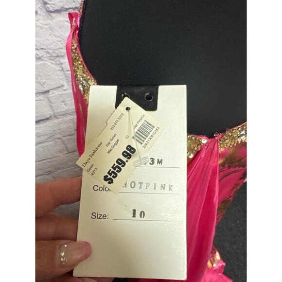 Mac Duggal Prom Hot Pink Gold Beaded Cut Out Open Back Formal Dress SZ 10 NWT - Picture 7 of 7